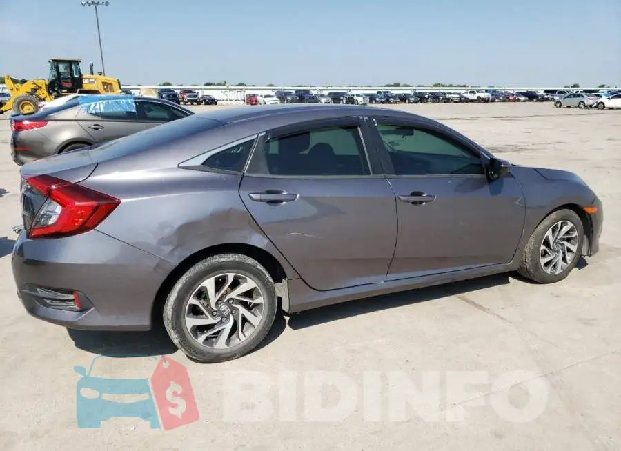 19XFC2F50HE053798 Photo# 3