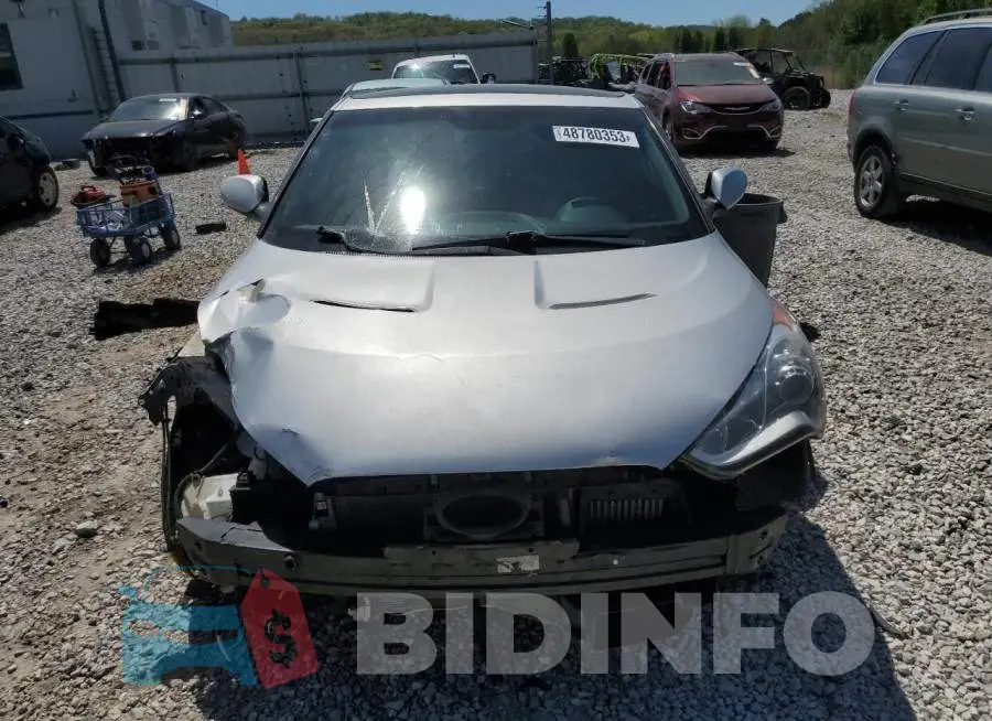 KMHTC6AE8FU230951 Photo# 5