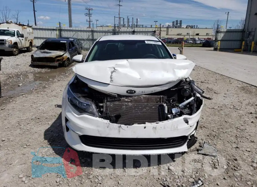 5XXGT4L39JG218571 Photo# 5