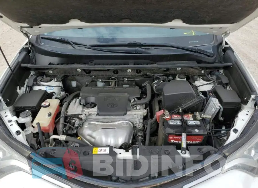 JTMZFREV4HJ138533 Photo# 11