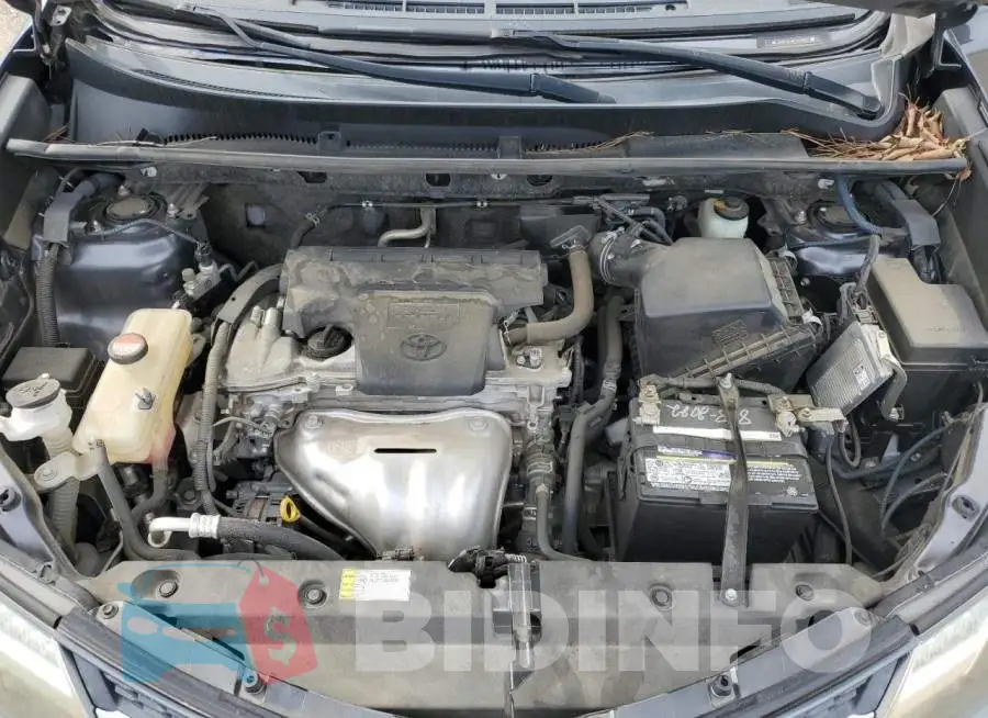 JTMZFREV8FD079871 Photo# 12