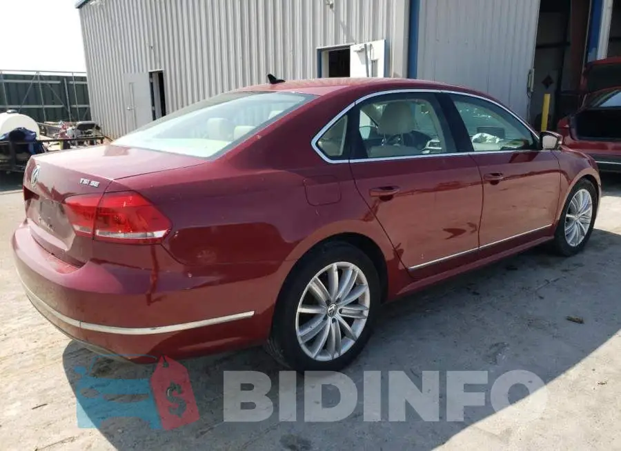 1VWBS7A32FC104384 Photo# 3