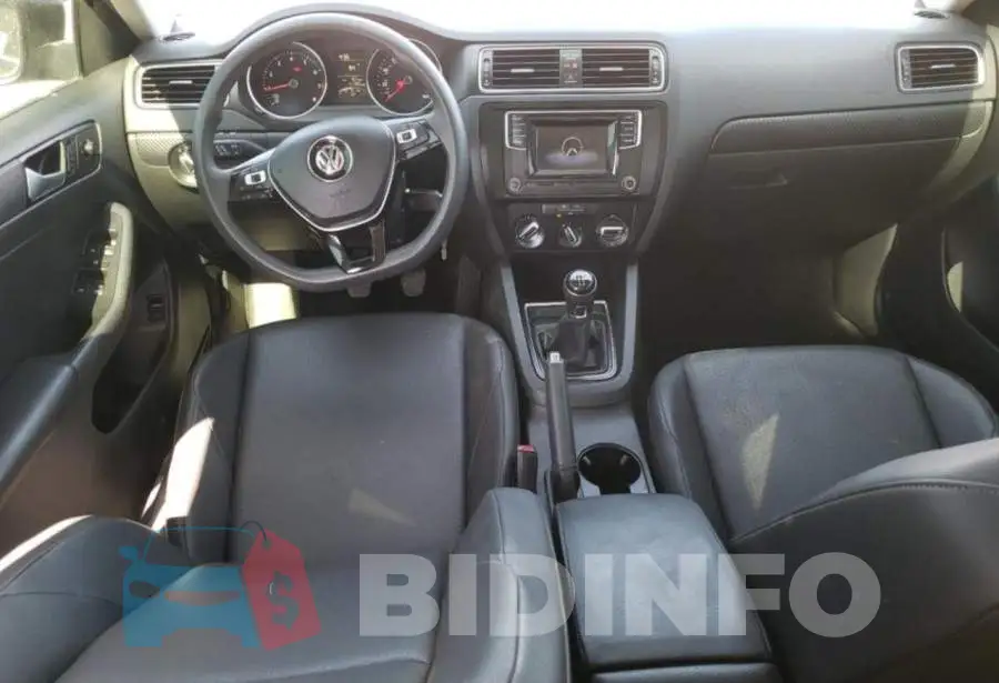 3VW167AJ2HM403731 Photo# 8