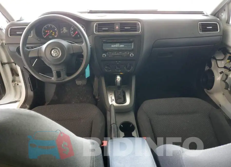 3VW2K7AJXEM445298 Photo# 8