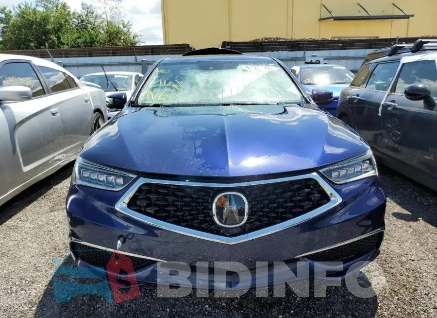 19UUB1F38LA011587 Photo# 5