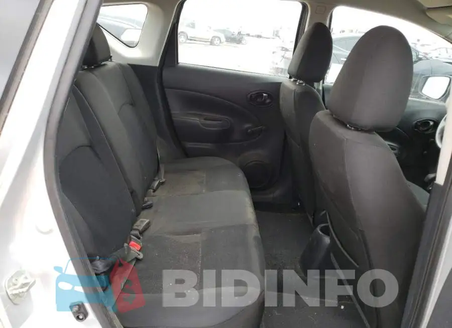 3N1CE2CP6JL353238 Photo# 11