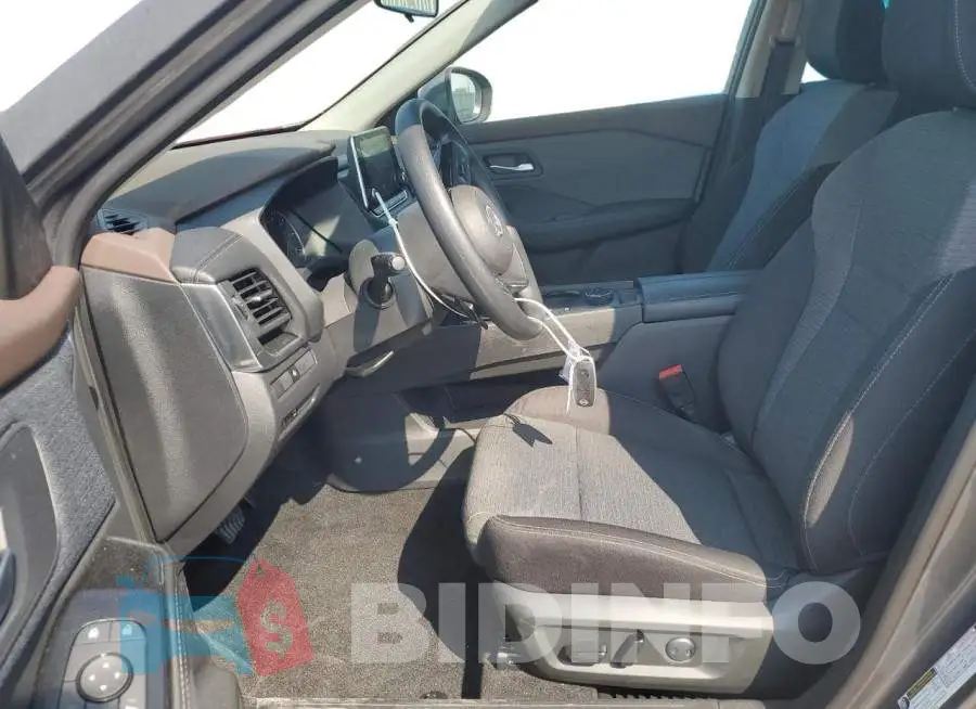 5N1BT3BB4PC800823 Photo# 7