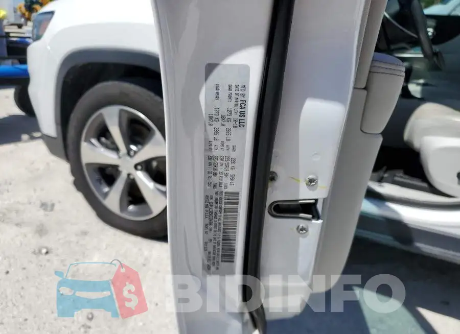 1C4PJLDB5KD324906 Photo# 13