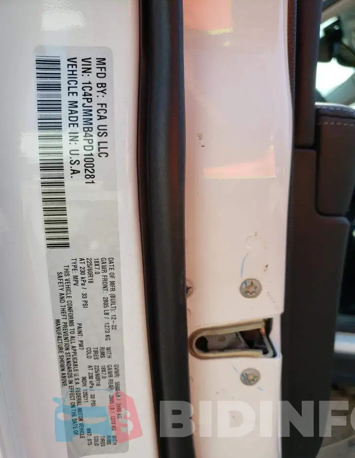 1C4PJMMB4PD100281 Photo# 14