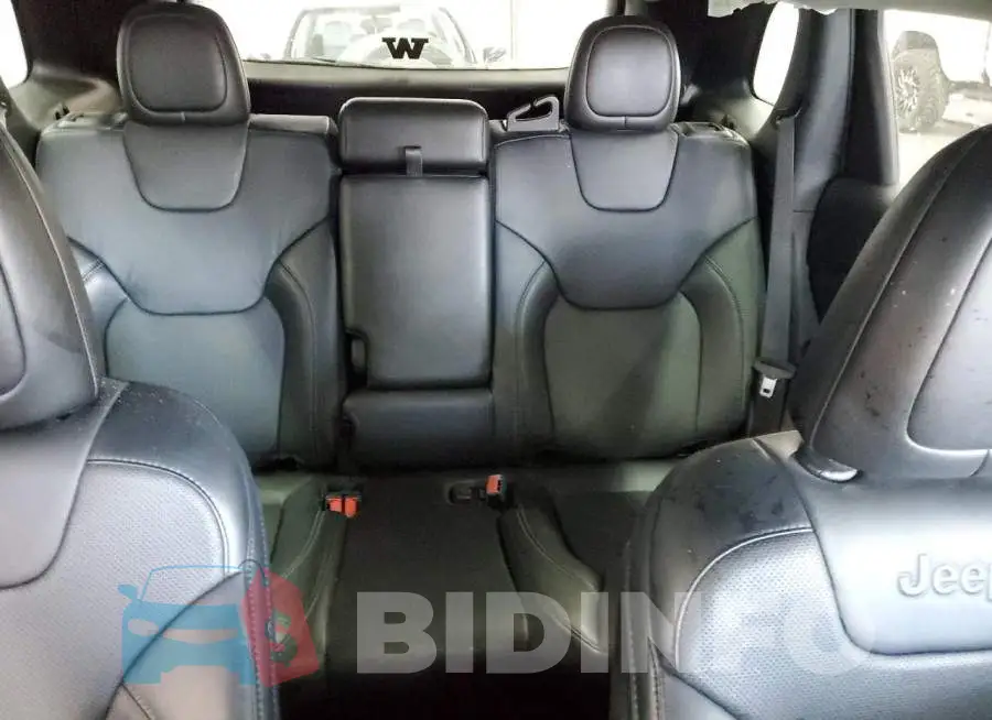 1C4PJMMX4MD221898 Photo# 10