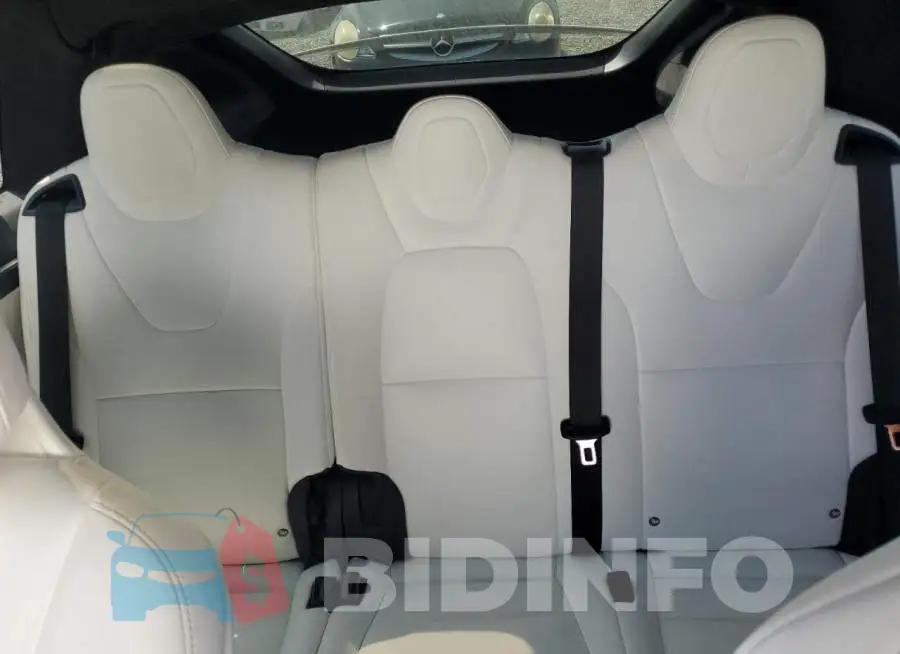 5YJXCDE24HF066247 Photo# 10