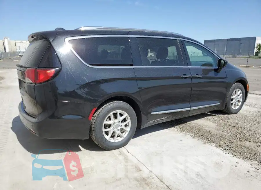 2C4RC1BG4LR272737 Photo# 3