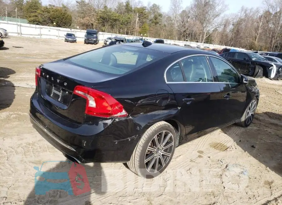 LYV402TK8HB137521 Photo# 3