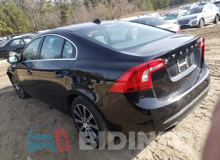 LYV402TK8HB137521 Photo# 2