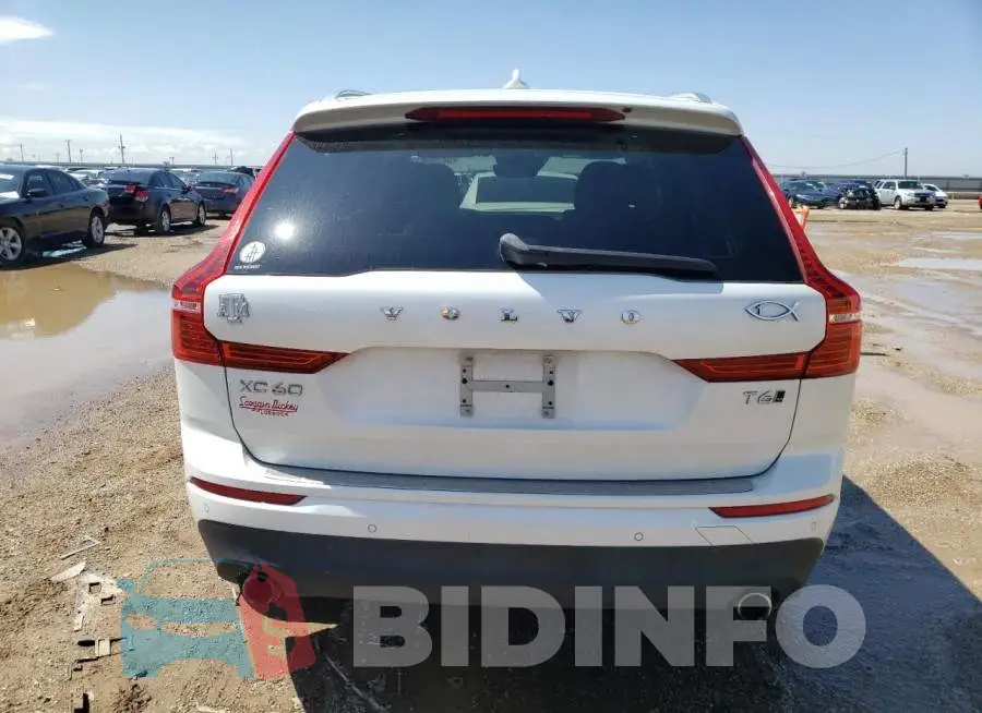 LYVA22RK8JB117666 Photo# 6