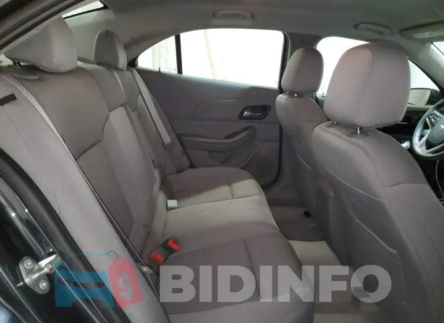 1G11B5SLXFF194084 Photo# 10