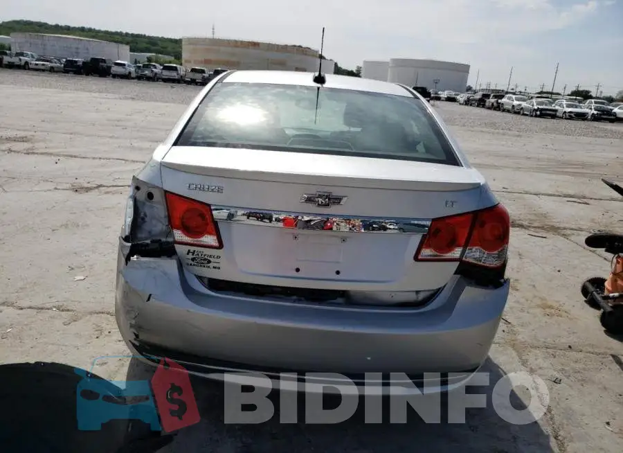 1G1PE5SB6F7161196 Photo# 6