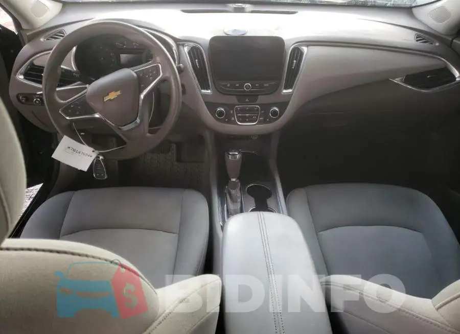 1G1ZD5ST4KF107562 Photo# 8