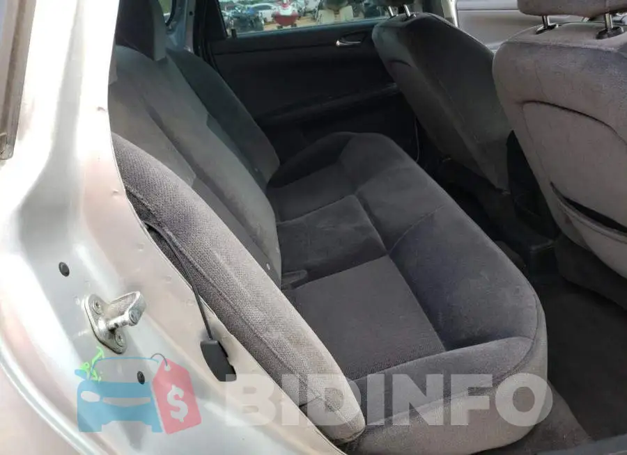 2G1WB5E37E1186192 Photo# 10