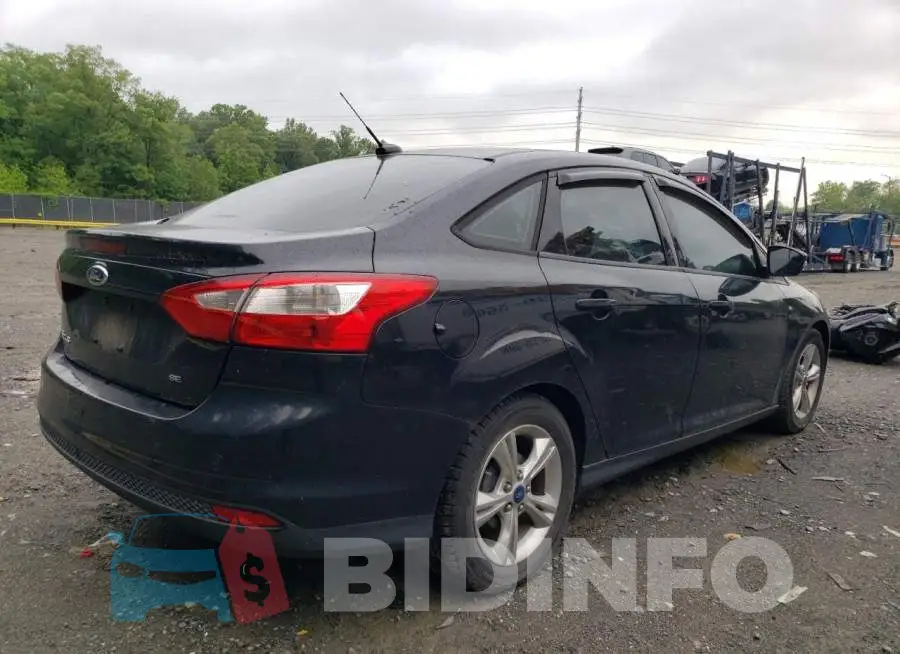 1FADP3F21EL101857 Photo# 3
