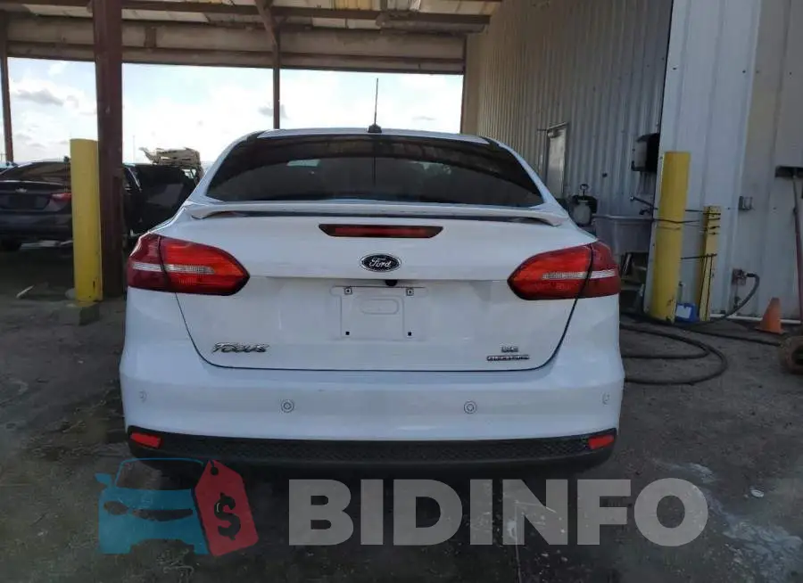 1FADP3F25FL208038 Photo# 6