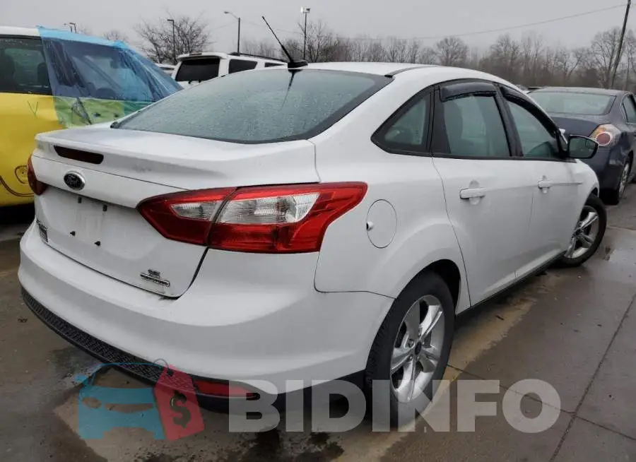 1FADP3F27EL182282 Photo# 3
