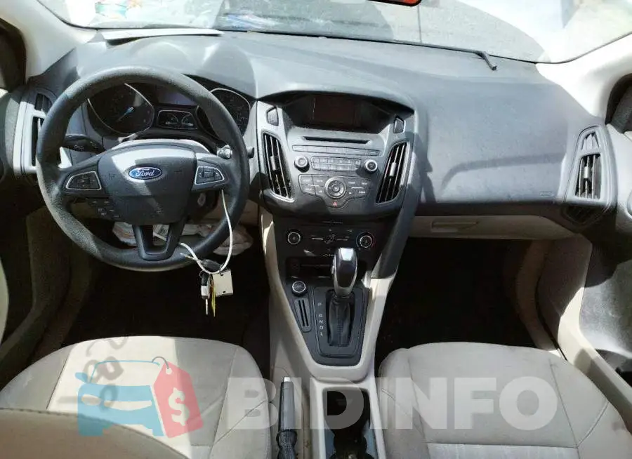 1FADP3F29GL201370 Photo# 8