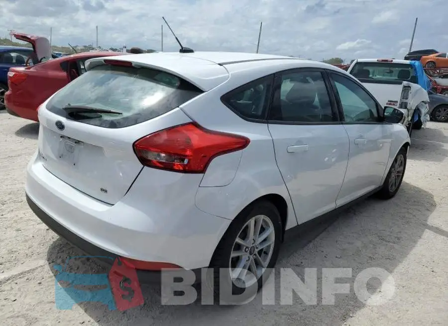 1FADP3K22HL215862 Photo# 3