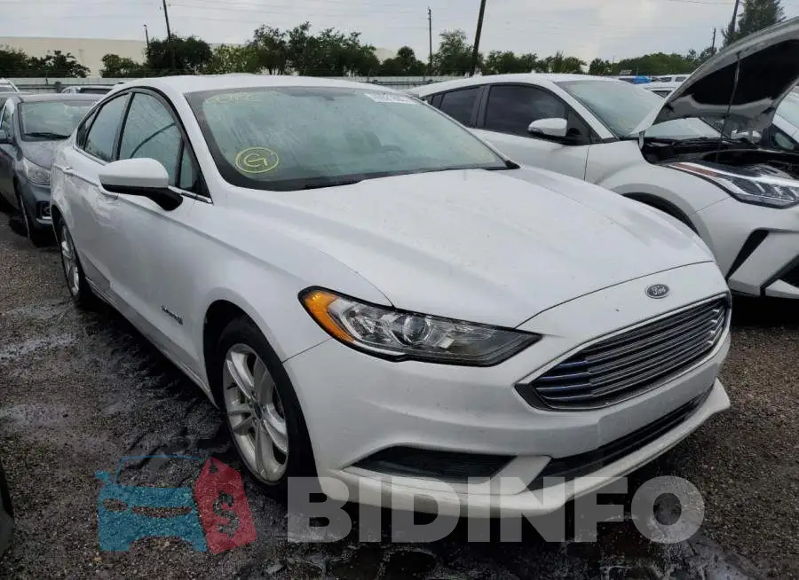 3FA6P0LU8JR212348 Photo# 4