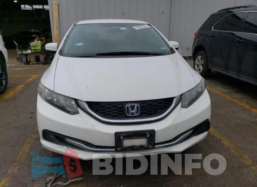 19XFB2F50EE025823 Photo# 5