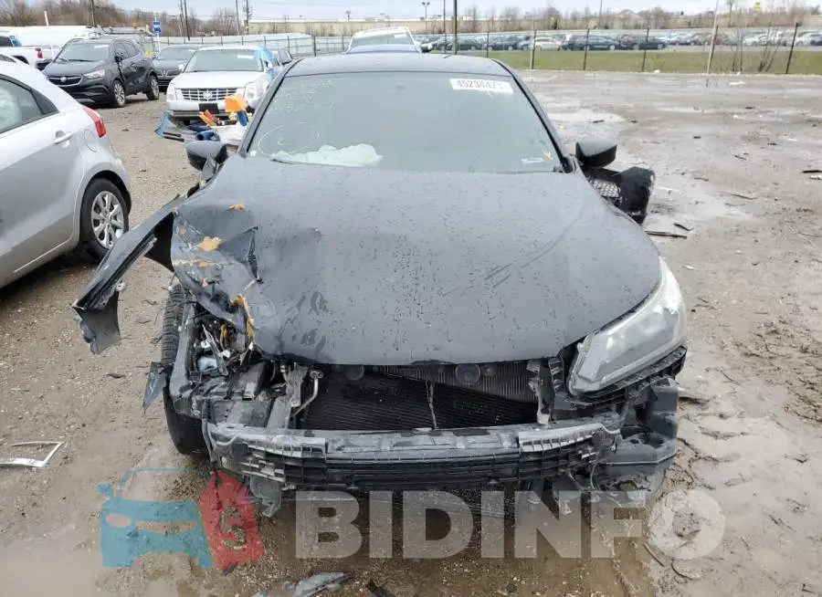 1HGCR2F57FA155277 Photo# 5