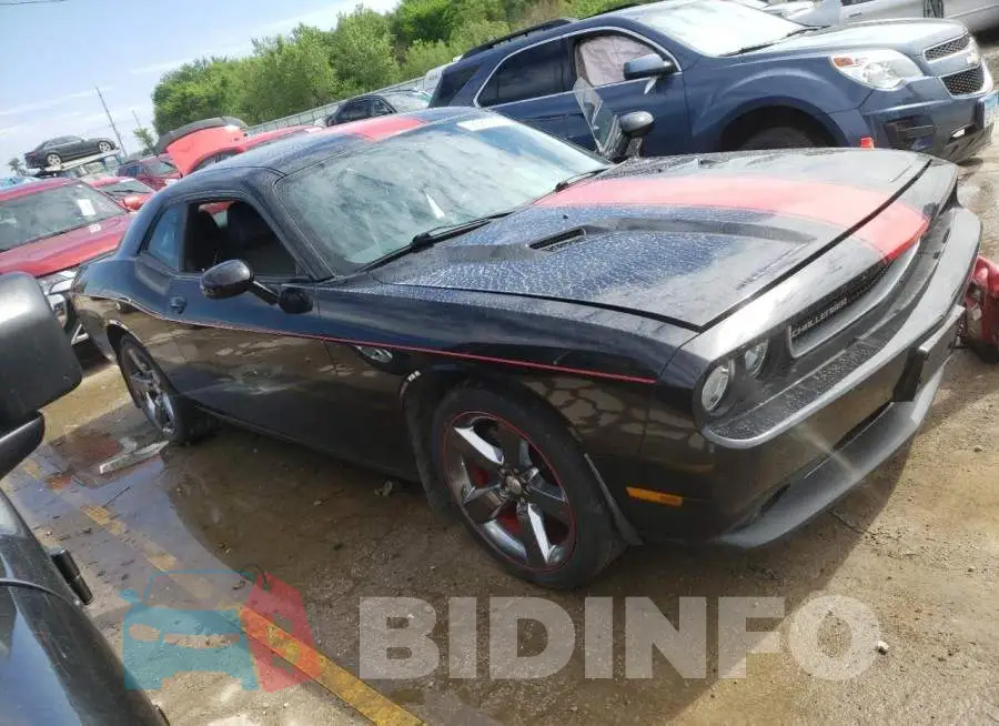 2C3CDYAG0EH137135 Photo# 4