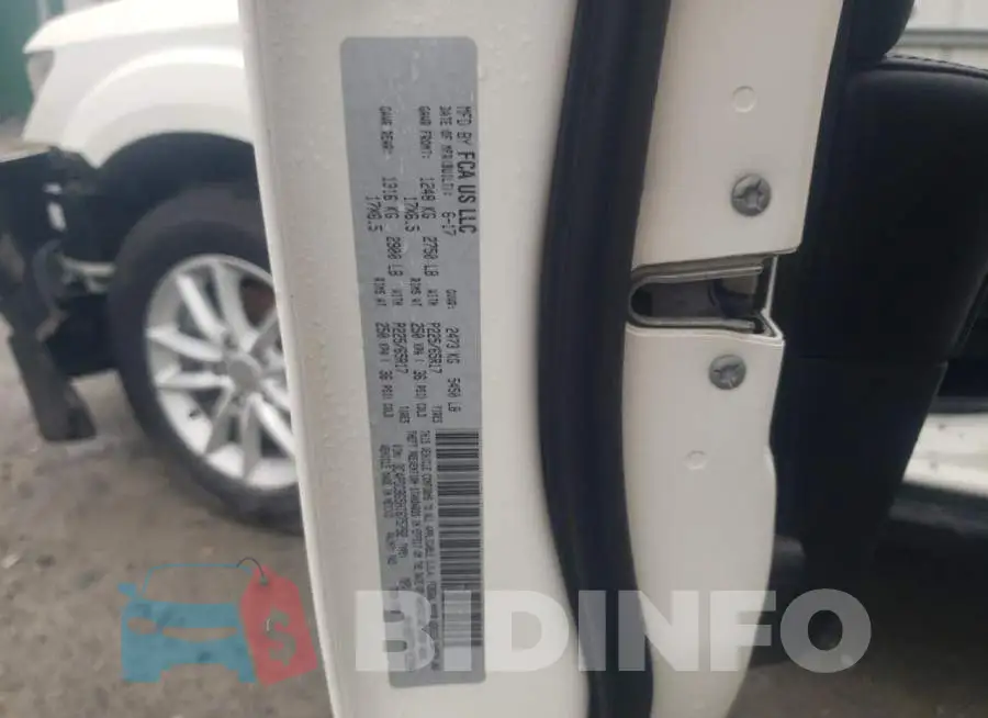 3C4PDCBG5HT675792 Photo# 13