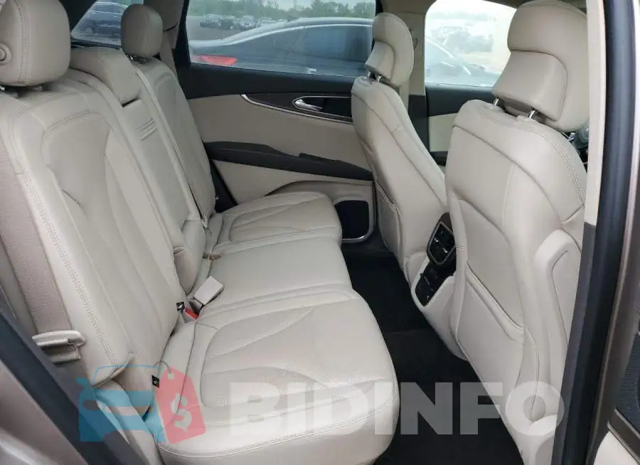 2LMPJ8L92KBL62420 Photo# 11