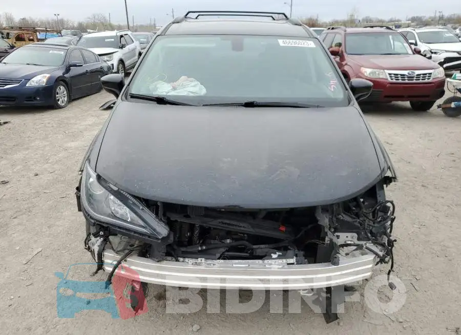 2C4RC1BG1HR613826 Photo# 5