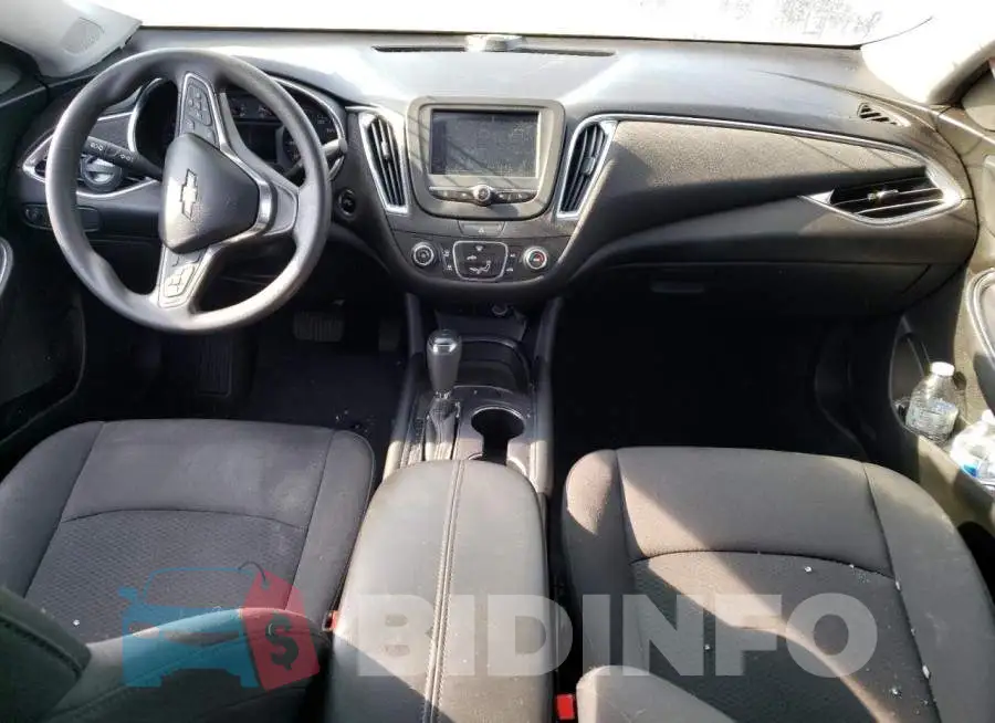 1G1ZD5ST7JF253131 Photo# 8