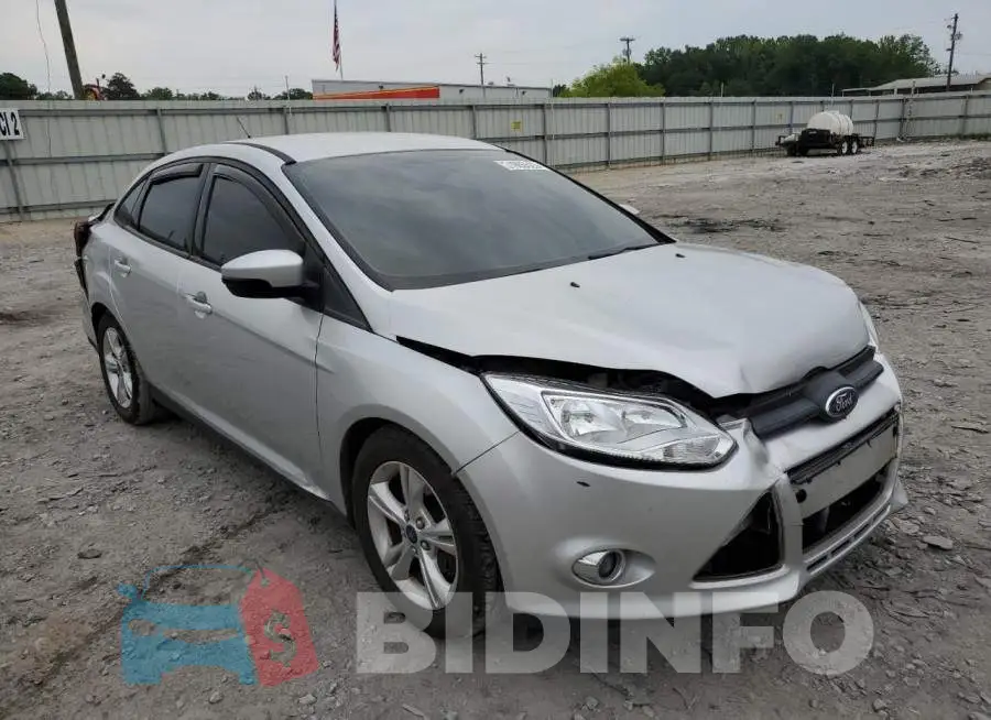 1FADP3F23EL291872 Photo# 4