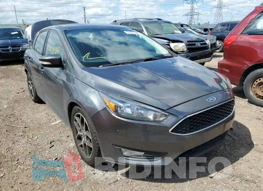1FADP3H25HL302422 Photo# 1