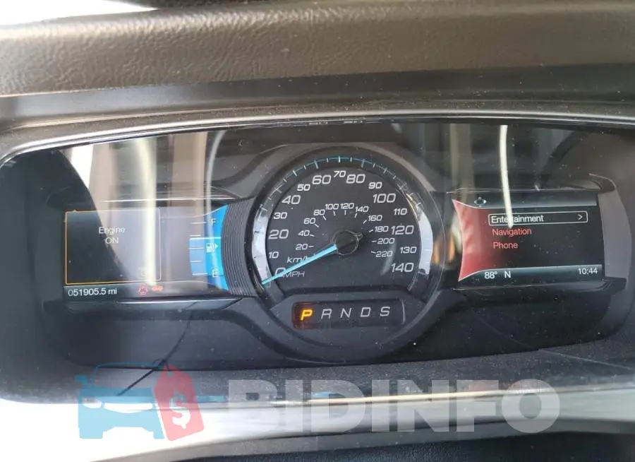 1FAHP2E85JG137619 Photo# 9