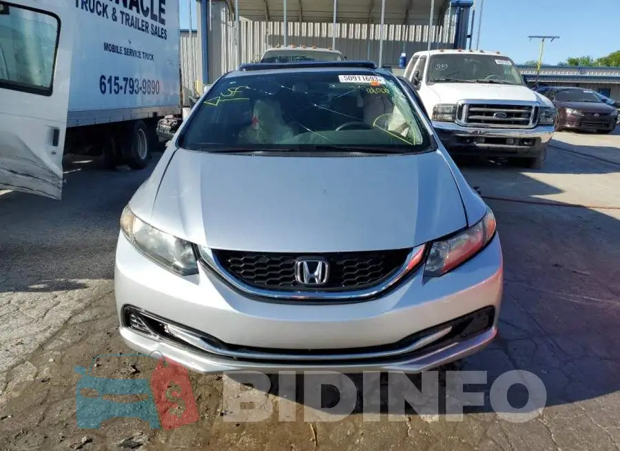 19XFB2F81EE047582 Photo# 5