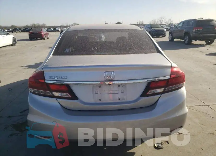 19XFB2F84FE024542 Photo# 6