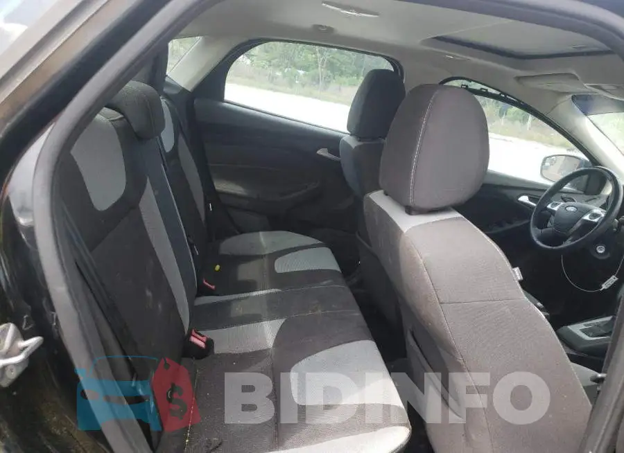 1FADP3F24EL215741 Photo# 10