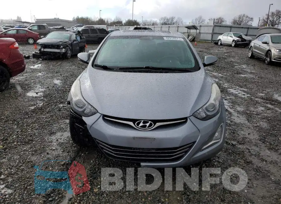 5NPDH4AE5FH607826 Photo# 5