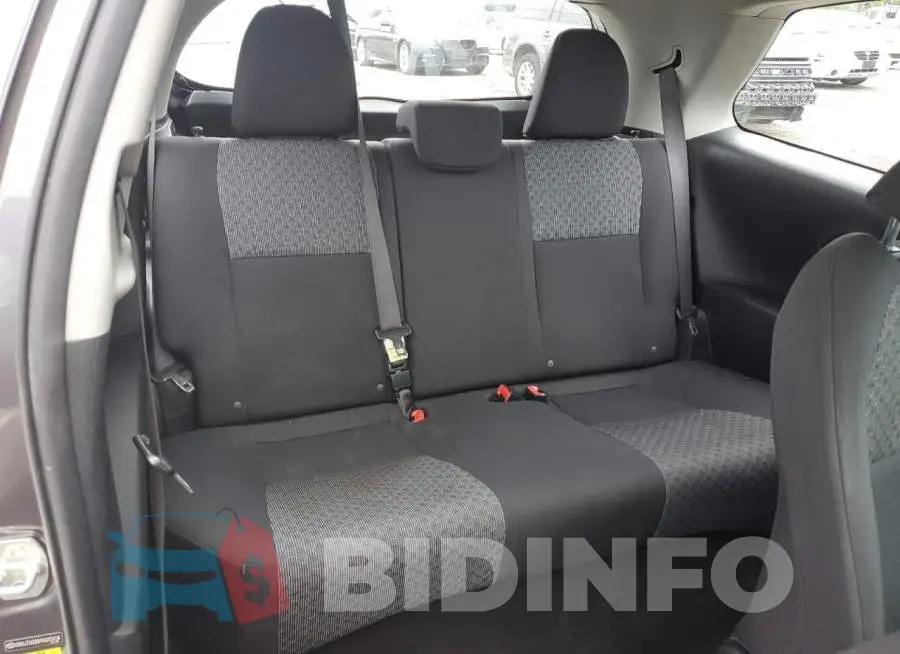 VNKJTUD39FA022418 Photo# 10