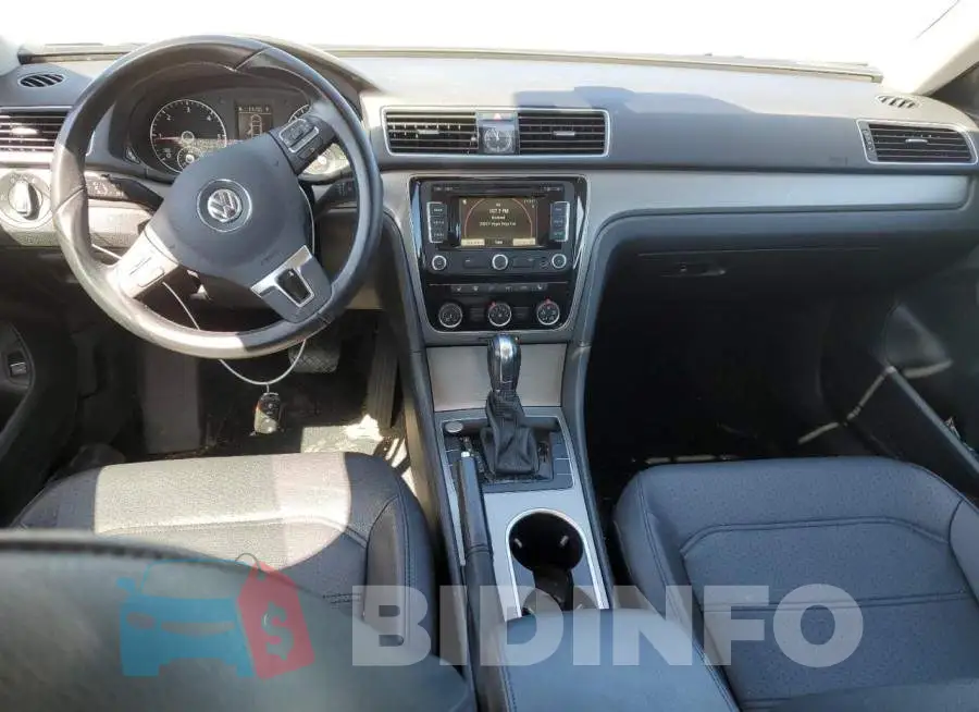 1VWBN7A31EC018117 Photo# 8