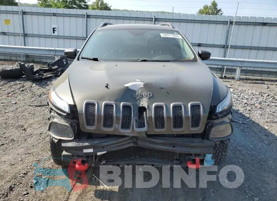 1C4PJMBS3FW735708 Photo# 5