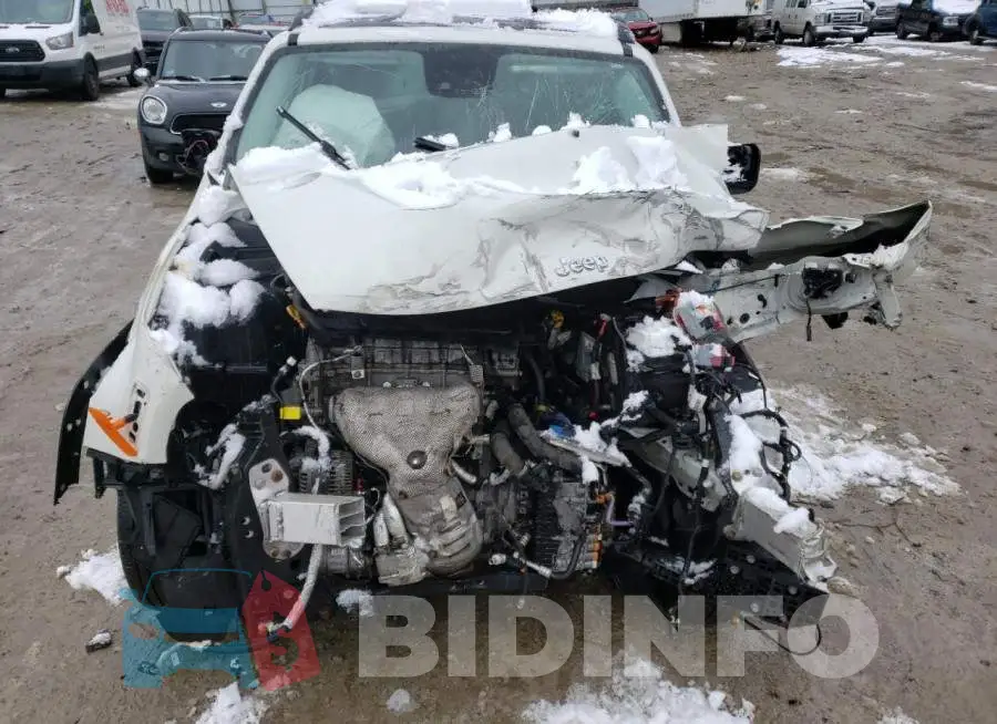 ZACCJBBB1HPE89003 Photo# 12