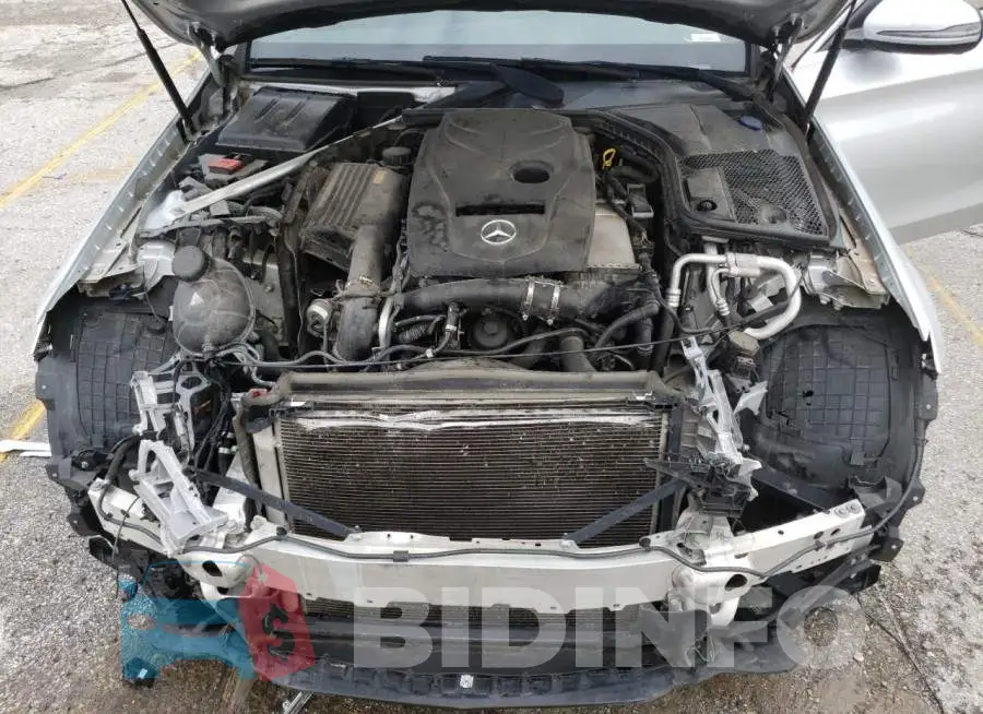 55SWF4KB6GU175815 Photo# 11