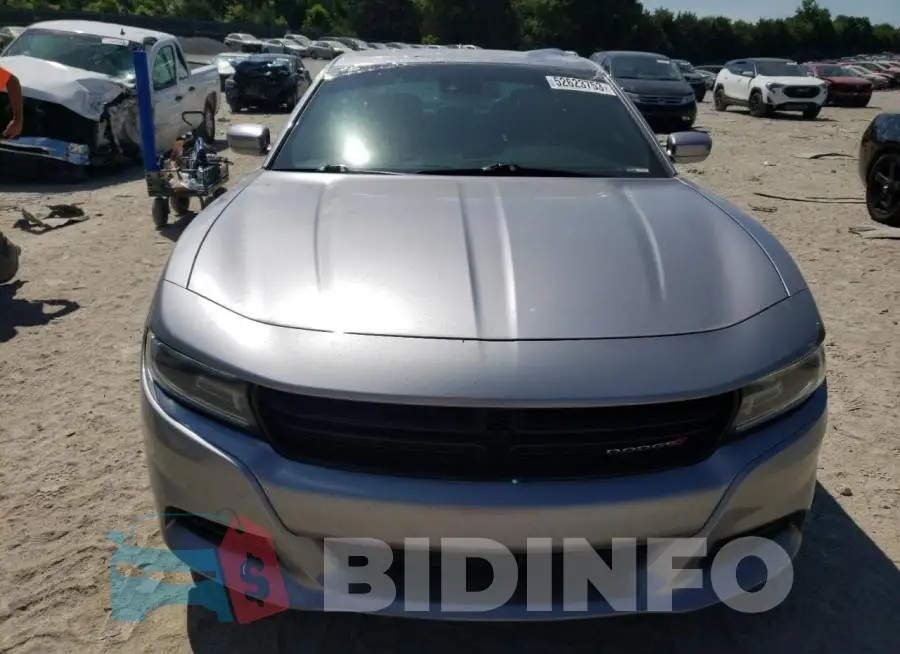 2C3CDXHG5FH722326 Photo# 5