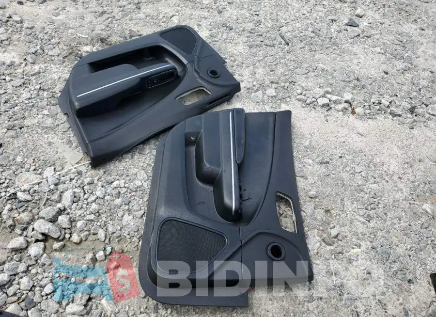 2C3CDXKT1KH749622 Photo# 12